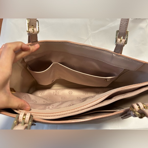 Tory Burch tote - Picture 2 of 7